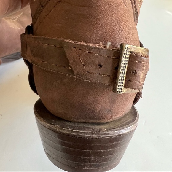 Old Corral Brown Leather With Tan Floral Embroidery Cowboy Boots. Size 9.5T - Picture 11 of 14